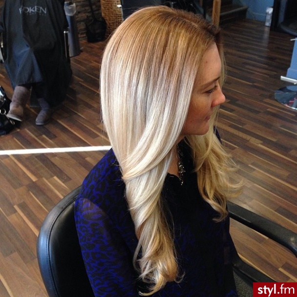 Blond Rozpuszczone Proste Na co dzień Długie Fryzury