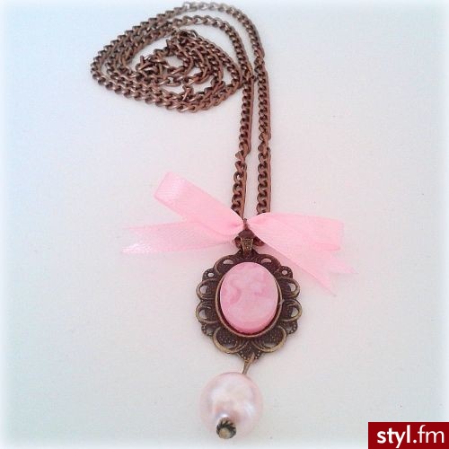 Wisiorki Biżuteria Moda