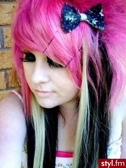Emo girl - EMO Alternatywne Średnie Fryzury