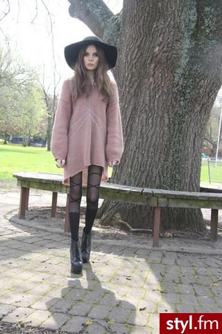 ona niedługo  zniknie - Moda uliczna Inne Moda