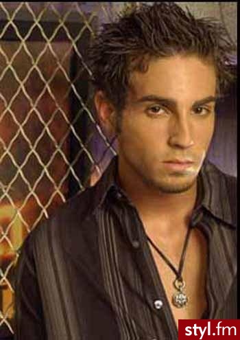 wade robson - Średnie Męskie Fryzury