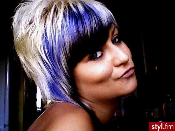 Salon Fryzjerski ,,Gabriela''Kahles Gabriela - Punk Rock Alternatywne Średnie Fryzury