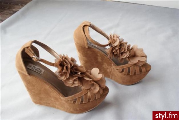 Koturny Buty Moda