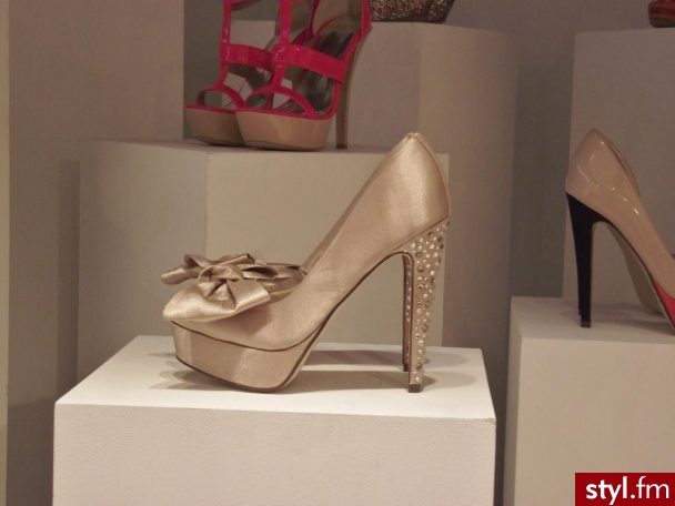 Szpilki Buty Moda
