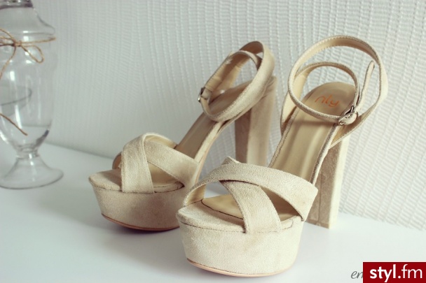 Sandały Buty Moda