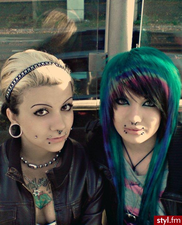 EMO Alternatywne Średnie Fryzury