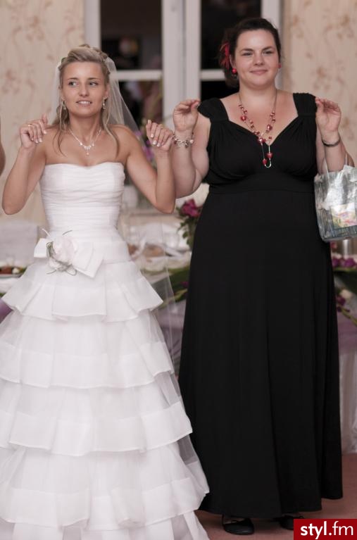 Sukienki Moda