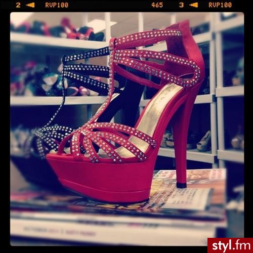 Szpilki Buty Moda