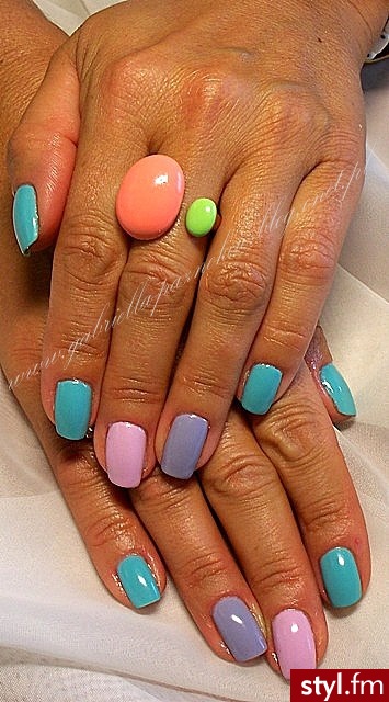 manicure hybrydowy - Kwadratowe Żelami Naturalne Paznokcie