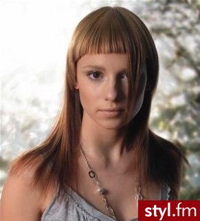 Średnie Fryzury