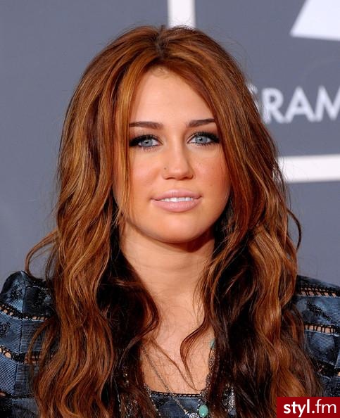 Miley Cyrus. Miley Cyrus - Długie Fryzury