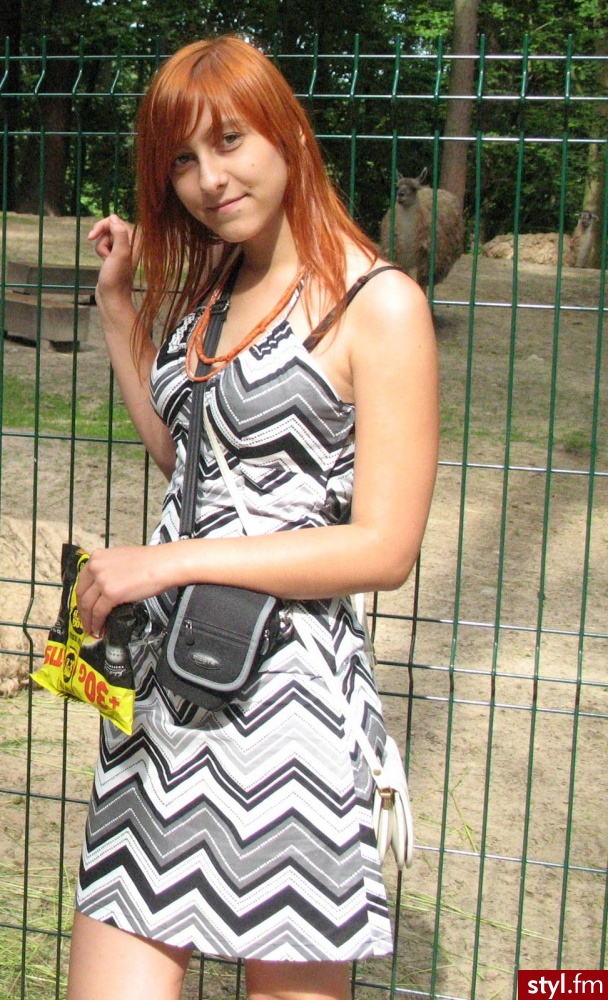 Średnie Fryzury