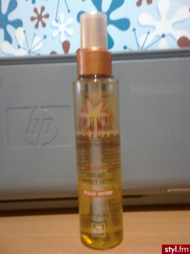 samoopalacz w sprayu. samoopalacz w sprayu firmy yves rocher cena katalogowa 44zl troche zuzyte 1/3 - Misz-masz