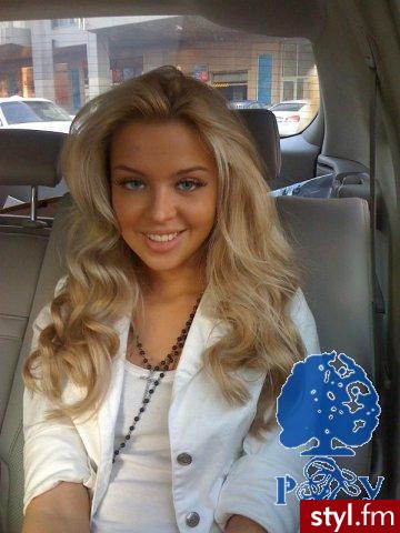 Blond Rozpuszczone Kręcone Na co dzień Długie Fryzury