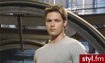 Justin Bruening - Średnie Męskie Fryzury