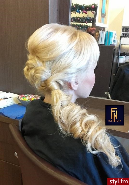 http://forhairsobieski.pl/ SOMBRE OLAPLEX WARSZAWA DOBRY FRYZJER - Długie Fryzury