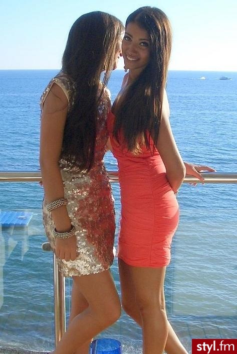 Sukienki Moda