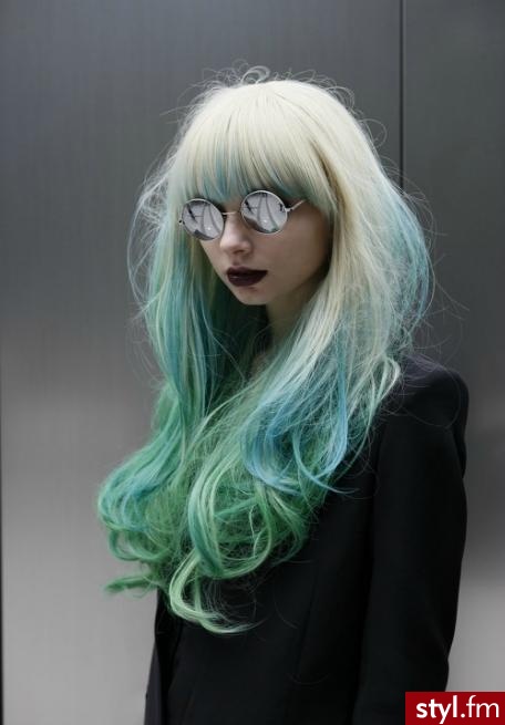 Green & Bloo - Blond EMO Alternatywne Długie Fryzury