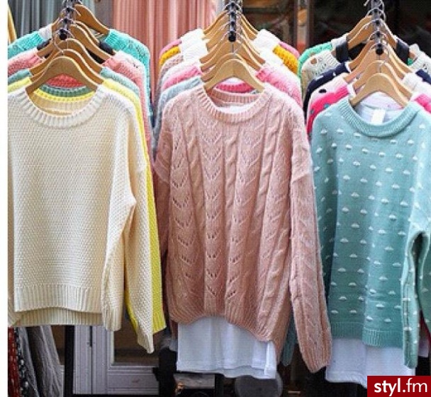 Swetry Ciuchy Moda