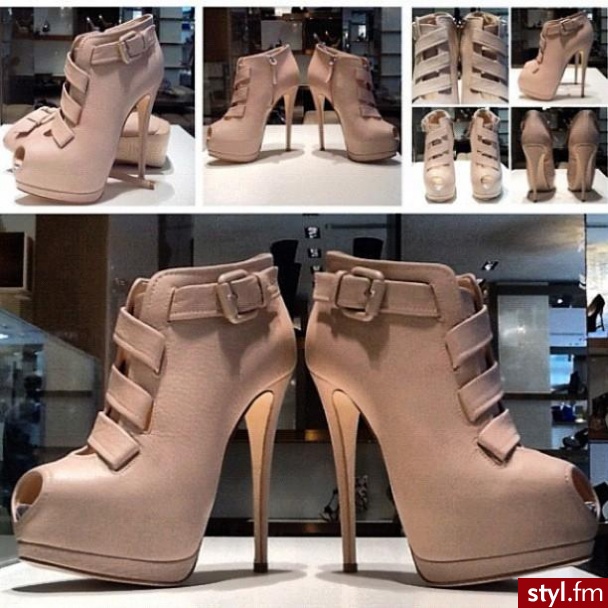 Szpilki Buty Moda