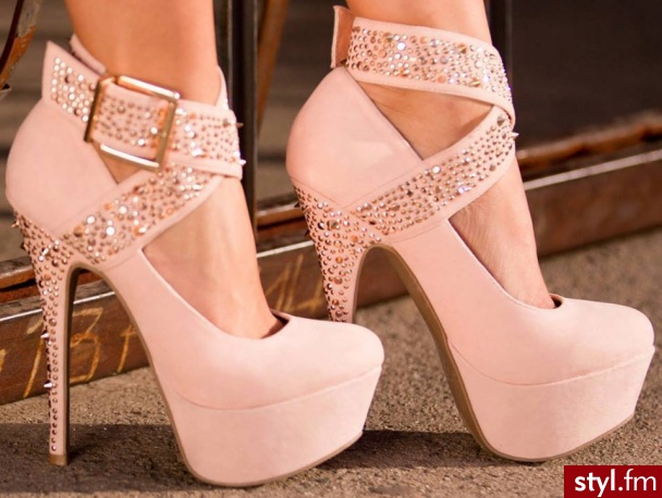 Szpilki Buty Moda