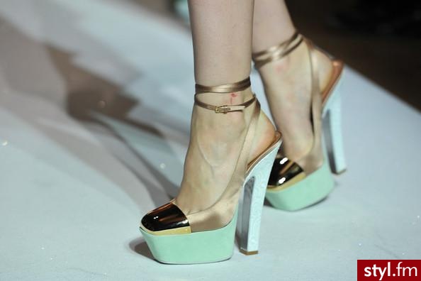 Szpilki Buty Moda