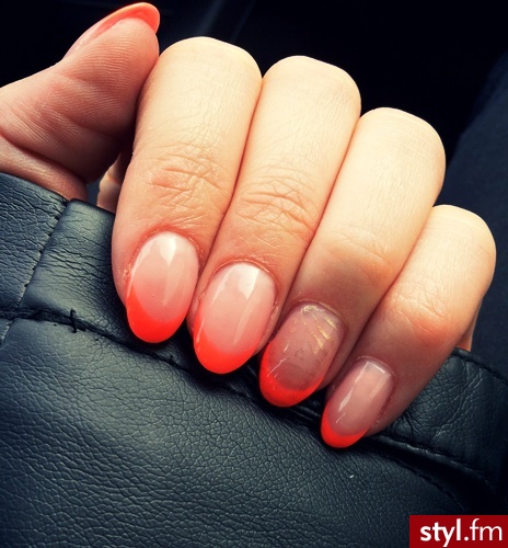 Migdałki Żel Paznokcie