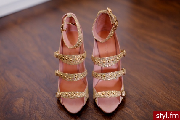 Sandały Buty Moda