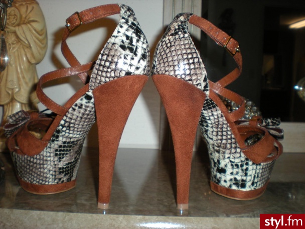 Szpilki Buty Moda