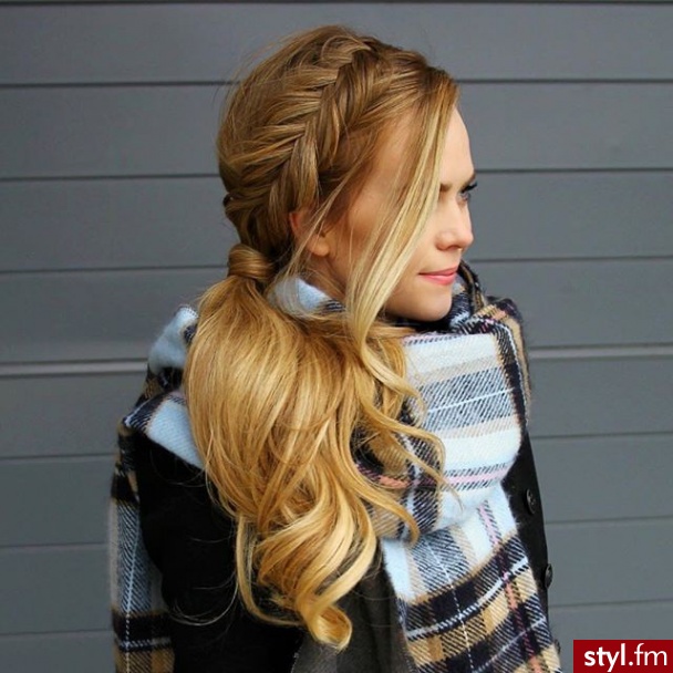 Blond Upięcie Kręcone Na co dzień Długie Fryzury