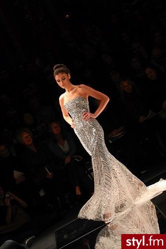 Sukienki Moda