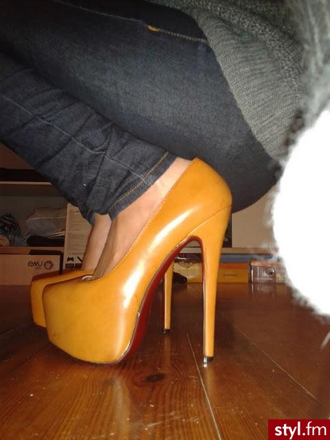 Szpilki Buty Moda