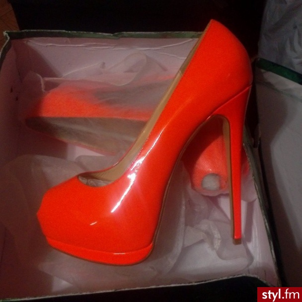 Szpilki Buty Moda