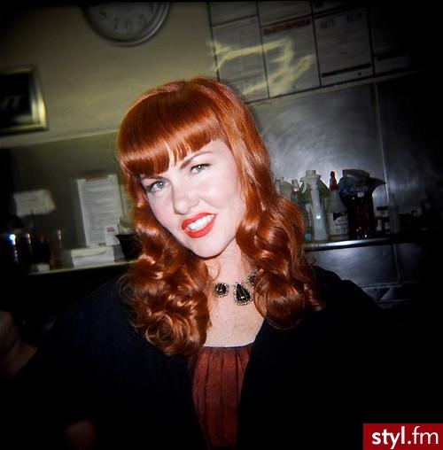 Średnie Fryzury