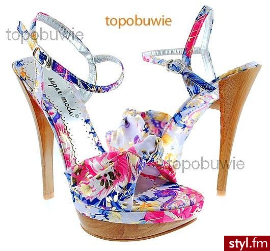 Pozostałe Buty Moda