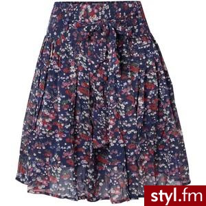 Linea Weekend Linea Weekend Floral ditsy print full skirt - Polyvore. Pobrano ze strony: http://www.polyvore.com/linea_weekend_floral_ditsy_print/thing?id=28477213 - Misz-masz