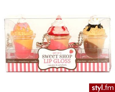 Sweet Shop - 3 błyszczki tej firmy kosztują jedynie 9$. Ich smaki to : czekoladowy, truskawkowy oraz waniliowy. - Misz-masz