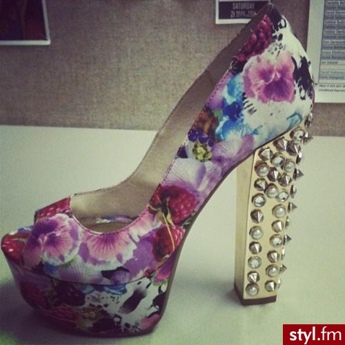 Szpilki Buty Moda