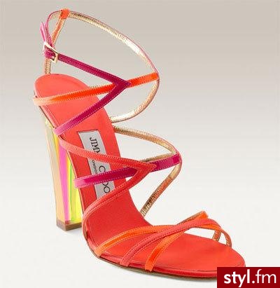sandałki w intensywnych kolorach pomarańczy i czerwieni z kolorowym obcasem zaprojektował Jimmy Choo - 1.125$ - Pozostałe Buty Moda