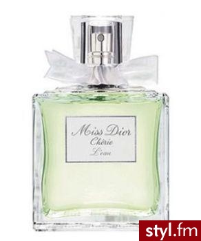 Dom mody Dior przedstawia nową edycję kultowego zapachu Miss Dior Cherie. Miss Dior Cherie L`eau to kompozycja przeznaczona dla młodych nowoczesnych kobiet, które są nonszalanckie, eleganckie, pogodne i widzą świat w pozytywnych barwach. - Misz-masz