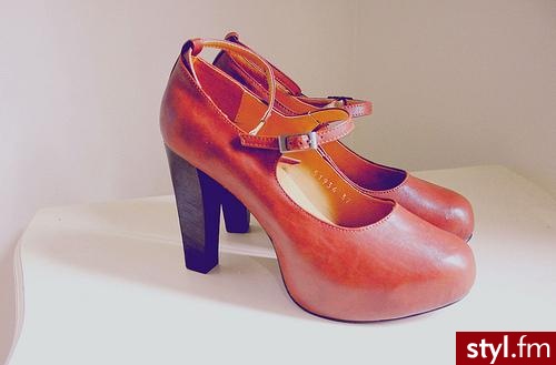 Pozostałe Buty Moda