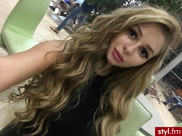 Blond Rozpuszczone Kręcone Na co dzień Długie Fryzury