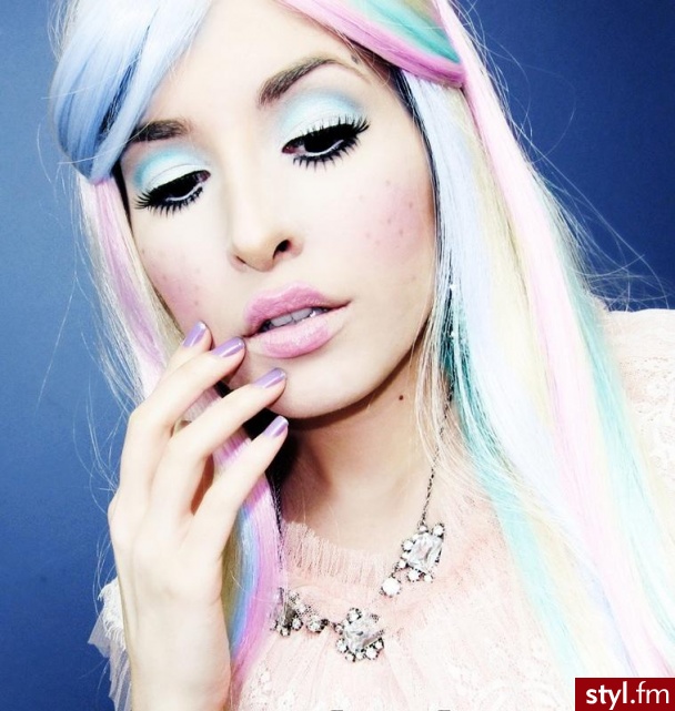 Doll make-up - Artystyczne Makijaże