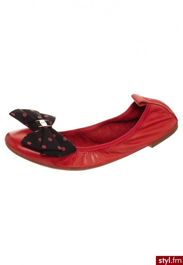 Inuovo Baleriny czerwony MK1813 - Balerinki Buty Moda