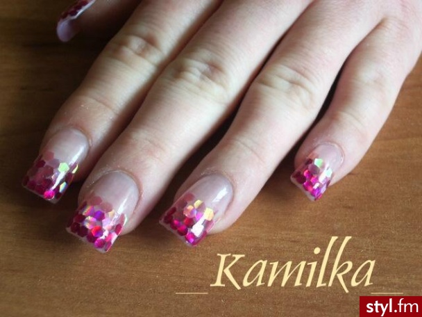 Autor: onaaa holo róż- cieniowanie. Autor: <b>onaaa</b><br /> holo w 3 odcieniach - Paznokcie