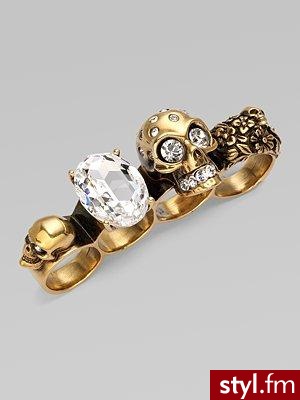 pierścionek. $550.00 Alexander McQueen
Jeżeli już jest proszę o link - Pozostałe Dodatki Moda