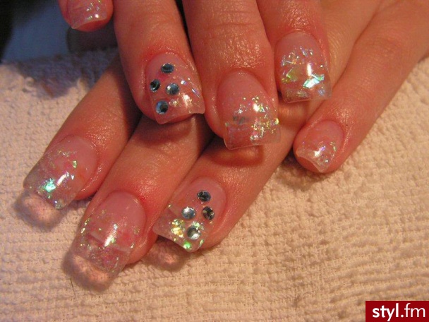 Folia i Swarovski - Paznokcie