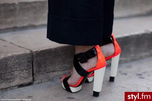 Pozostałe Buty Moda