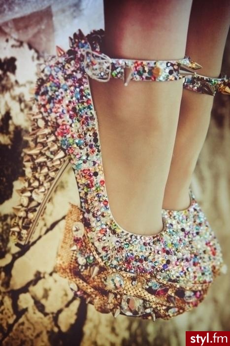 Szpilki Buty Moda