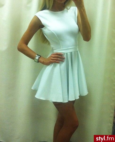 Wieczorowe Sukienki Moda